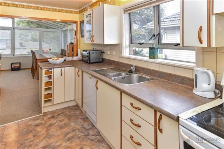 Photo of property in 23 Hokianga Street, Mangere East, Auckland, 2024