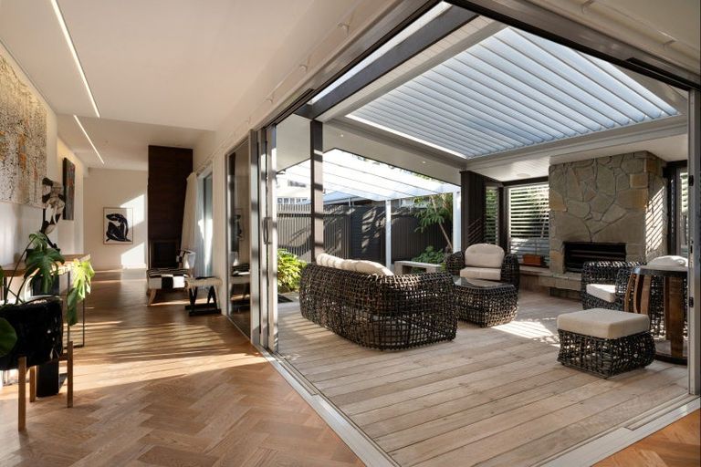 Photo of property in 307a Oceanbeach Road, Mount Maunganui, 3116