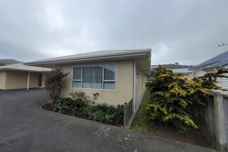 Photo of property in 85f2 Broderick Road, Johnsonville, Wellington, 6037