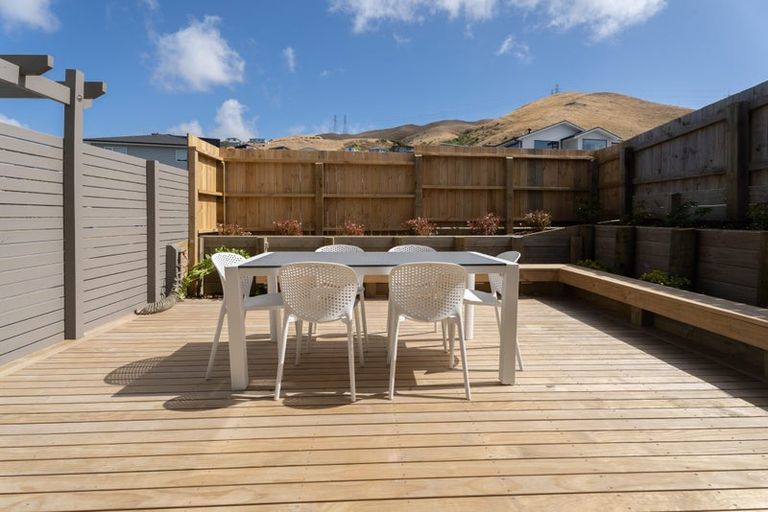 Photo of property in 69 Atherton Terrace, Churton Park, 6037