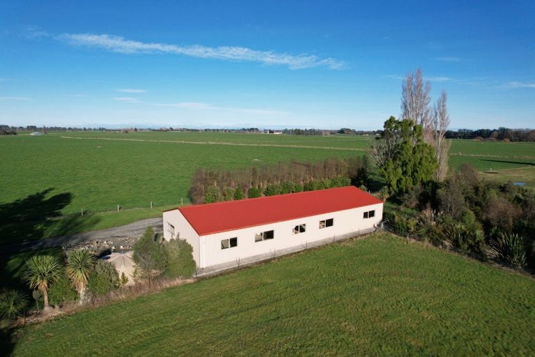 Photo of property in 266 Winton Hedgehope Highway, Winton, 9782