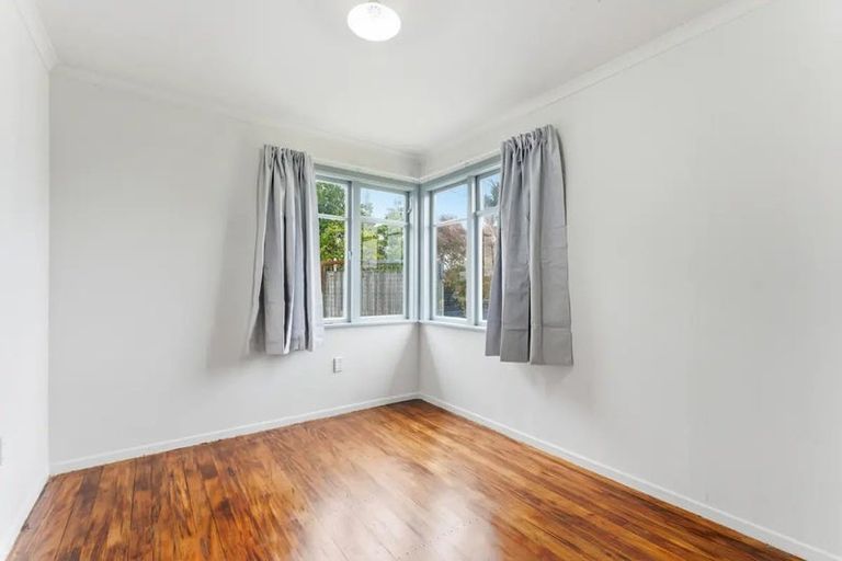 Photo of property in 49 Polson Street, Castlecliff, Whanganui, 4501