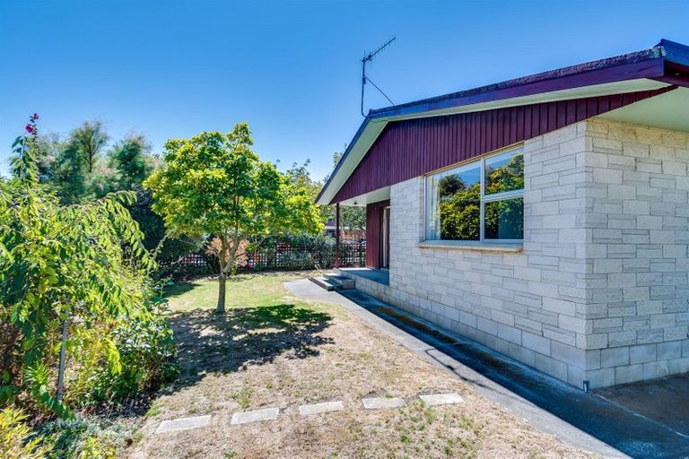Photo of property in 11 Porter Drive, Havelock North, 4130