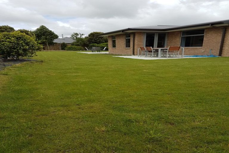 Photo of property in 14c Manor Drive, Rolleston, 7614