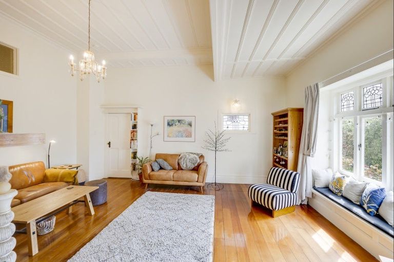 Photo of property in 506 Market Street South, Hastings, 4122