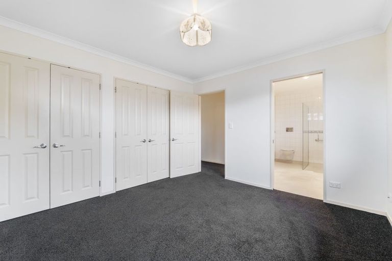 Photo of property in 20c Victoria Street, Hawera, 4610