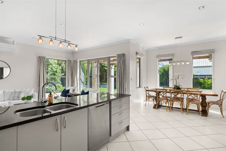 Photo of property in 6 Royal Court, Northwood, Christchurch, 8051