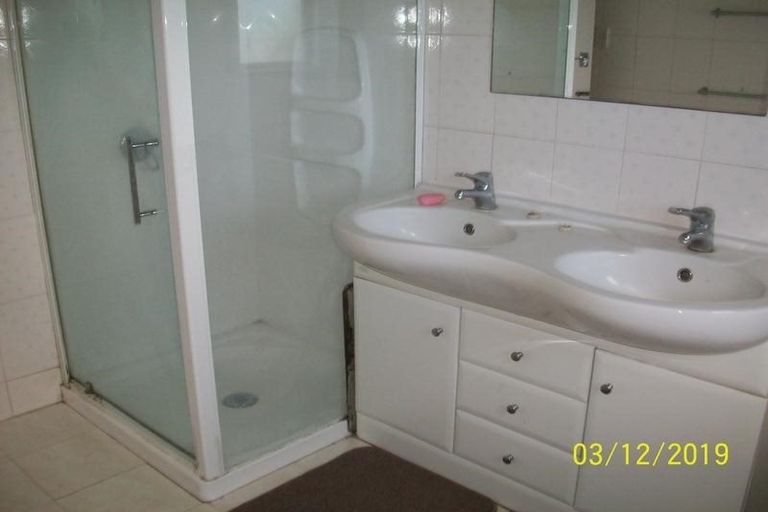 Photo of property in 20 Copley Street, New Lynn, Auckland, 0600