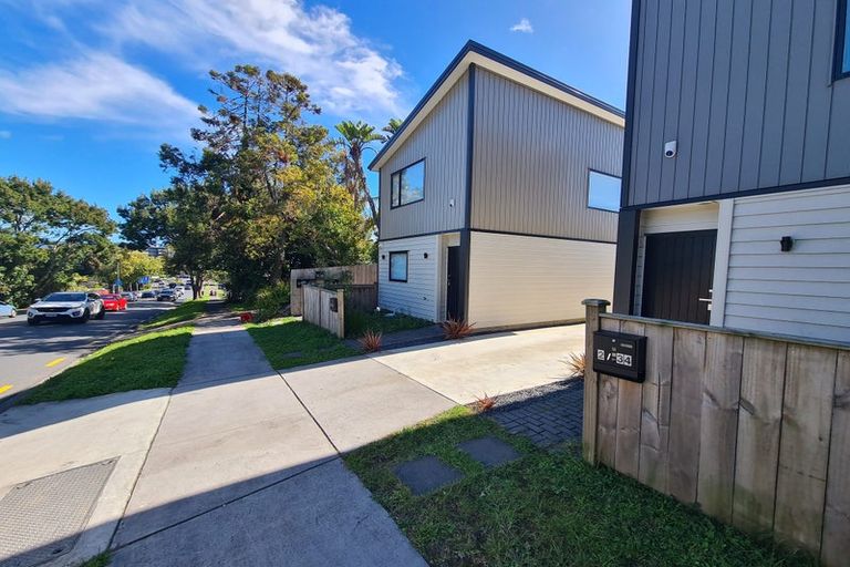 Photo of property in 6/34 Edmonton Road, Henderson, Auckland, 0612