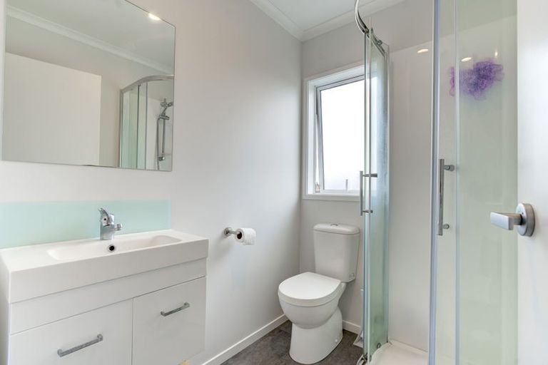 Photo of property in 14/10 Burrows Place, Frankton, Hamilton, 3204