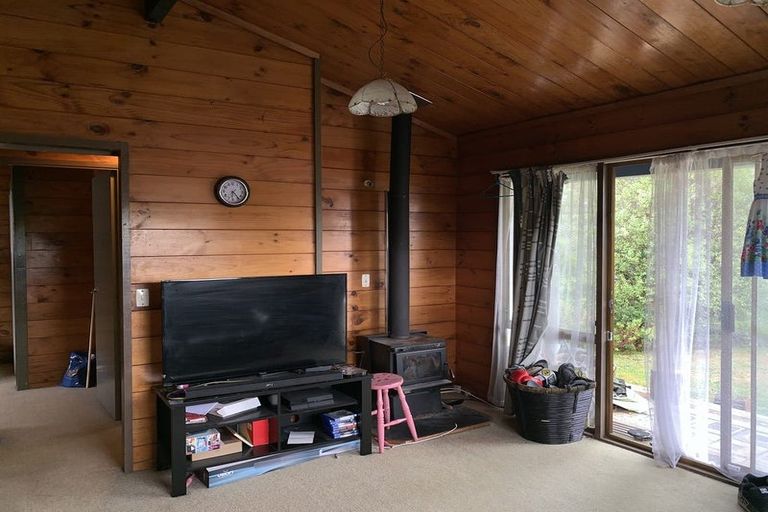 Photo of property in 95f2- Martin Street, Wallaceville, Upper Hutt, 5018