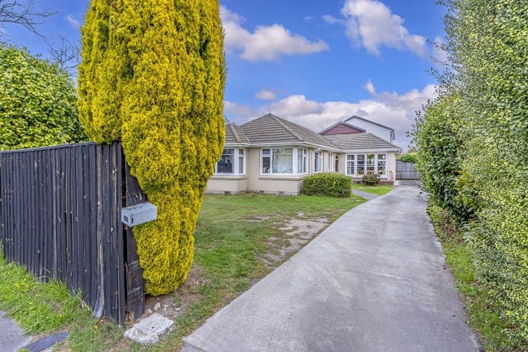 Photo of property in 153 Ilam Road, Ilam, Christchurch, 8041