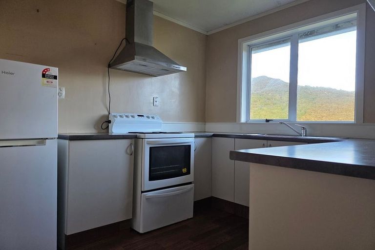 Photo of property in 68 Montreal Grove, Kingston, Wellington, 6021