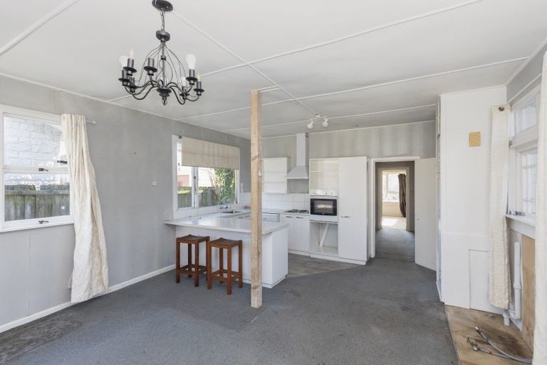 Photo of property in 8 Bass Street, Woolston, Christchurch, 8062
