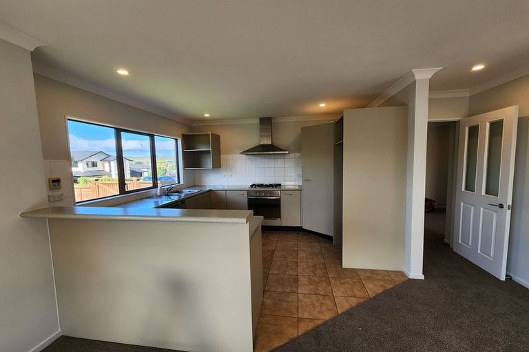 Photo of property in 10 Sandybrow, Churton Park, Wellington, 6037