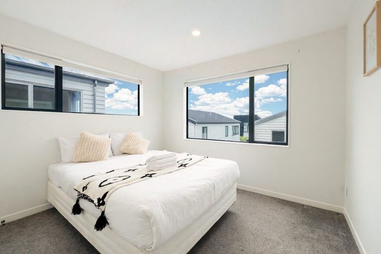 Photo of property in 4 Lords Way, Silverdale, 0932