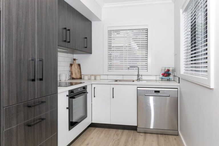 Photo of property in 2u2 Moana Street, Frankton, Hamilton, 3204