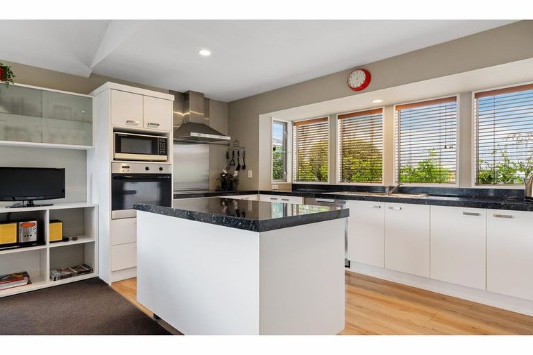 Photo of property in 12 Mistral Road, Northwood, Christchurch, 8051