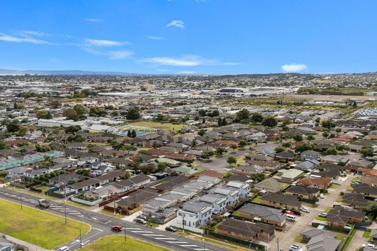Photo of property in 5/32 Airfield Road, Takanini, 2112