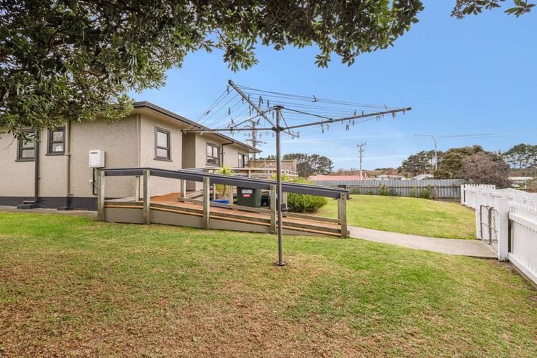 Photo of property in 54 Mosston Road, Castlecliff, Whanganui, 4501