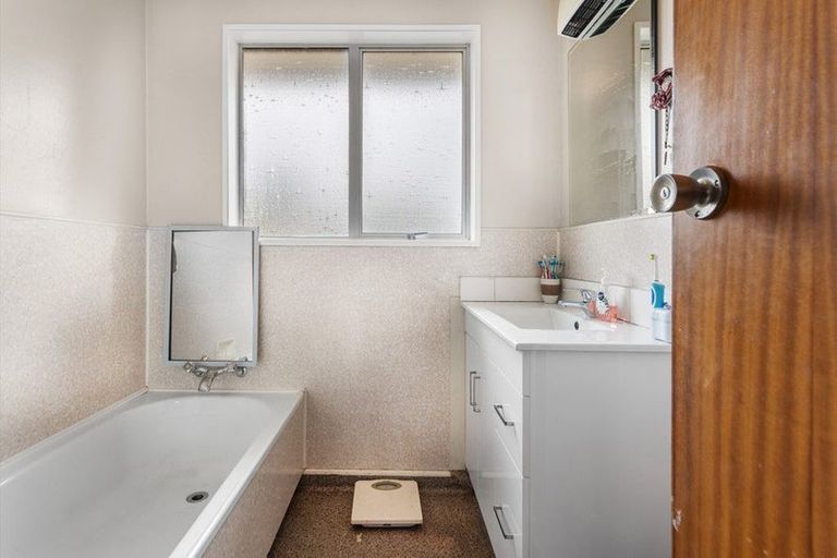 Photo of property in 49 Akaroa Street, Kaiapoi, 7630