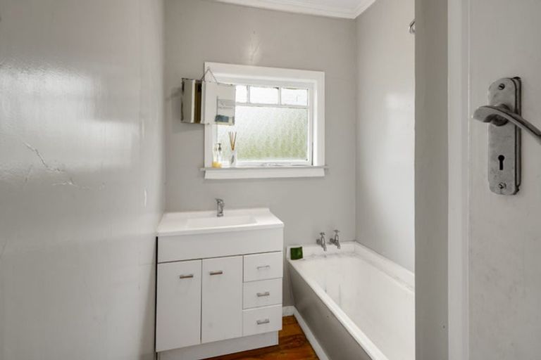 Photo of property in 568 Matau Road North, Matau, Stratford, 4395