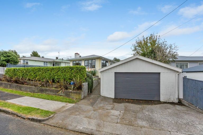 Photo of property in 17 Watene Crescent, Waitara, 4320