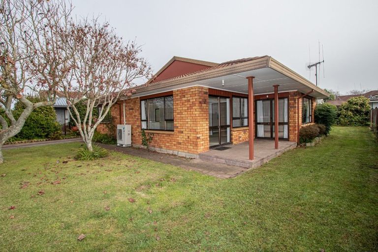 Photo of property in 124 Grey Street, Cambridge, 3434