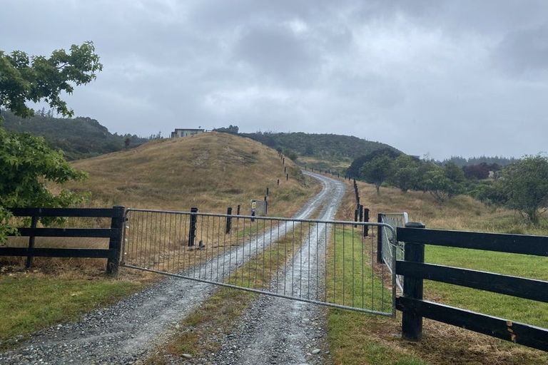 Photo of property in 2 Little Paddock, Blue Spur, Hokitika, 7882