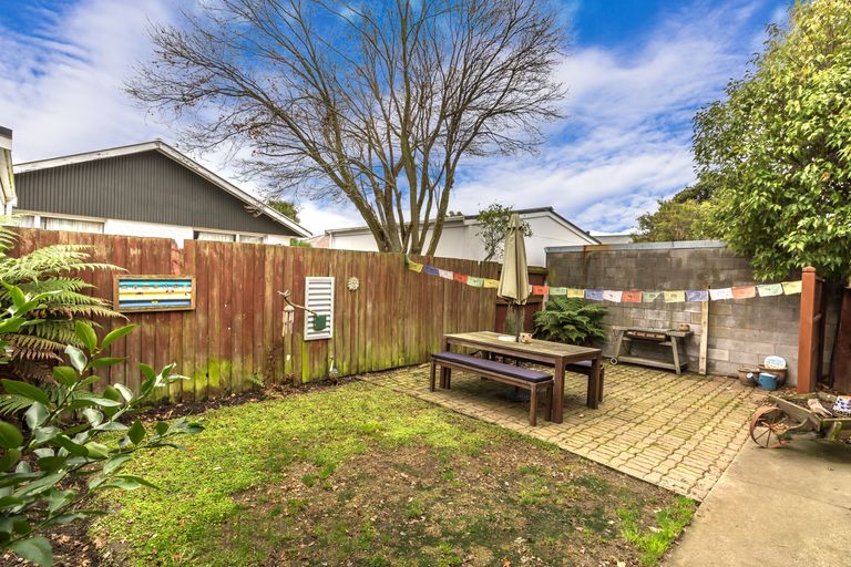 Photo of property in 4/547 Hereford Street, Linwood, Christchurch, 8011