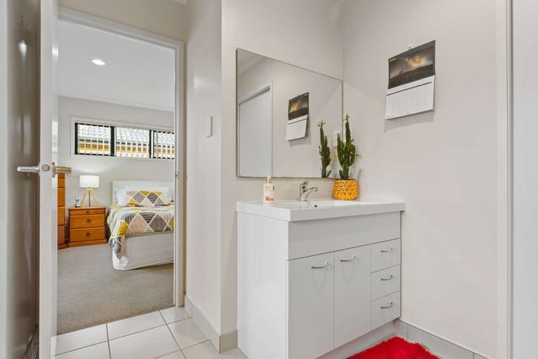 Photo of property in 9b Owens Road, Waiuku, 2123