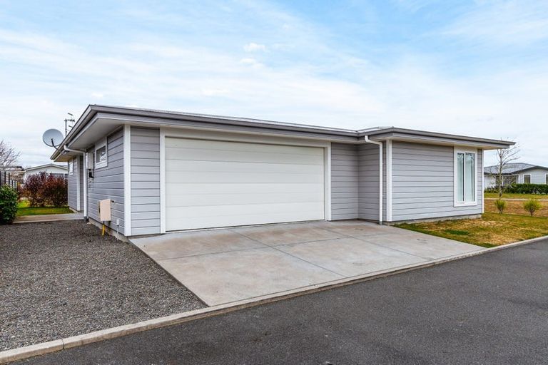 Photo of property in 12 Bastille Court, Rangatira Park, Taupo, 3330