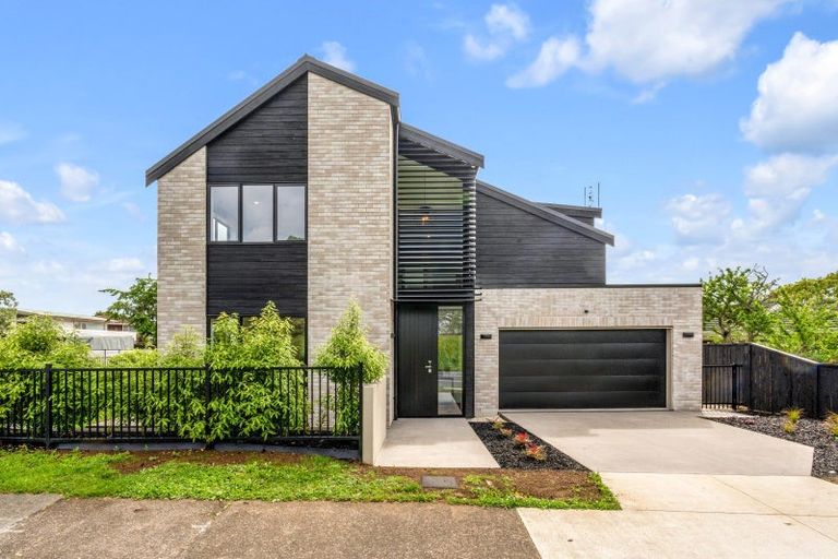 Photo of property in 27 The Boulevard, Sunnyhills, Auckland, 2010