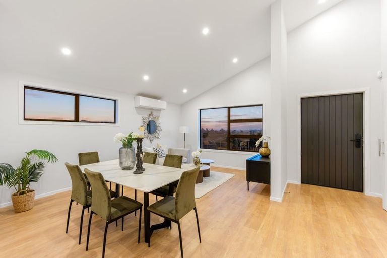 Photo of property in 3 Kauru Lane, Wainui, 0992