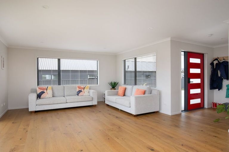 Photo of property in 10 Sequoia Close, Alexandra, 9320