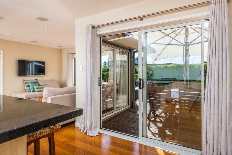 Photo of property in 5 Mural Place, Greenhithe, Auckland, 0632