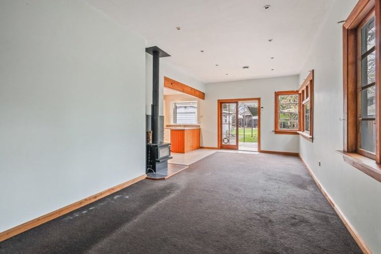 Photo of property in 51 Lionel Street, Avonside, Christchurch, 8061