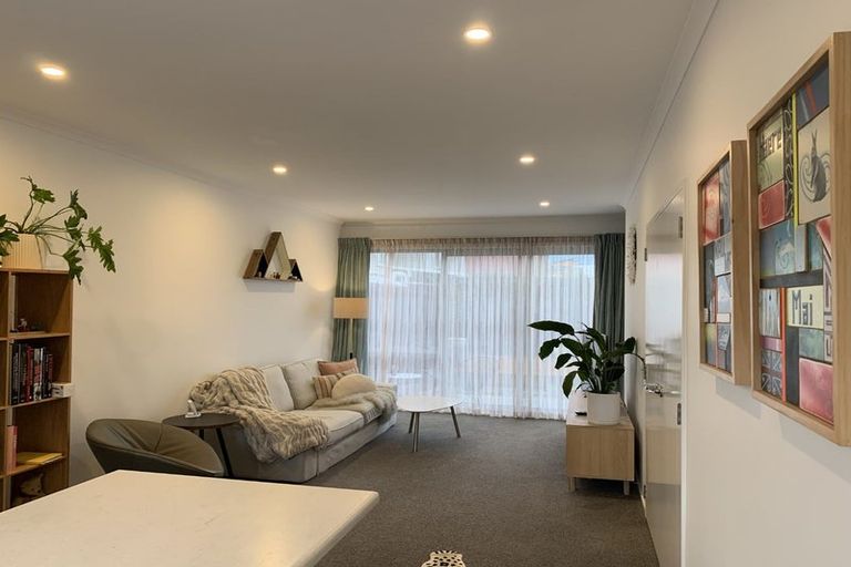 Photo of property in 8 Shelduck Way, Hobsonville, Auckland, 0616