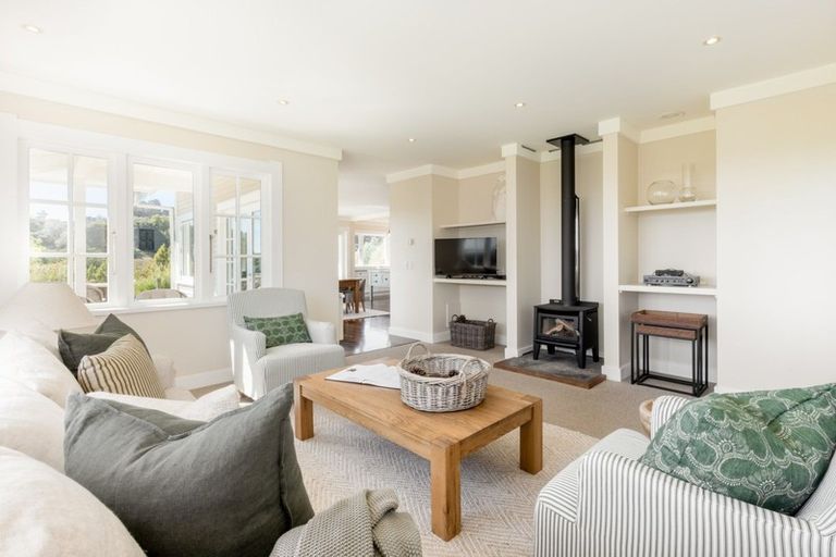 Photo of property in 155 Durham Drive, Havelock North, 4130