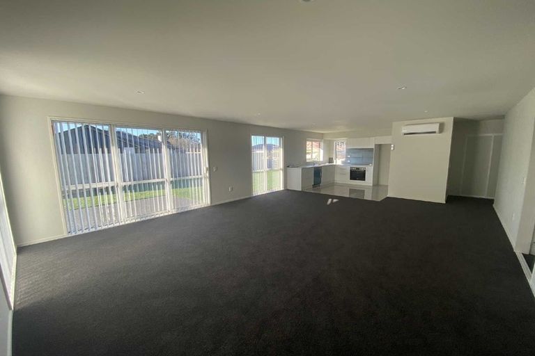 Photo of property in 29 Fearne Drive, Woodend, 7610