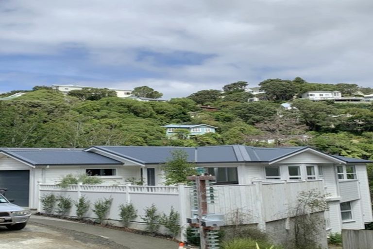 Photo of property in 2 Crieff Street, Northland, Wellington, 6012