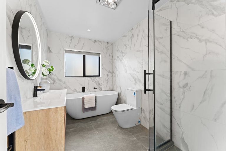 Photo of property in 83b Penzance Road, Mairangi Bay, Auckland, 0630