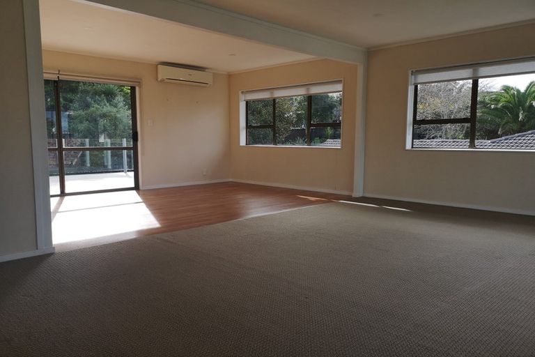 Photo of property in 19 Palmyra Way, Half Moon Bay, Auckland, 2012