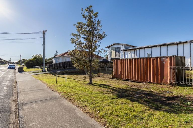 Photo of property in 28a Michael Road, Paraparaumu Beach, Paraparaumu, 5032