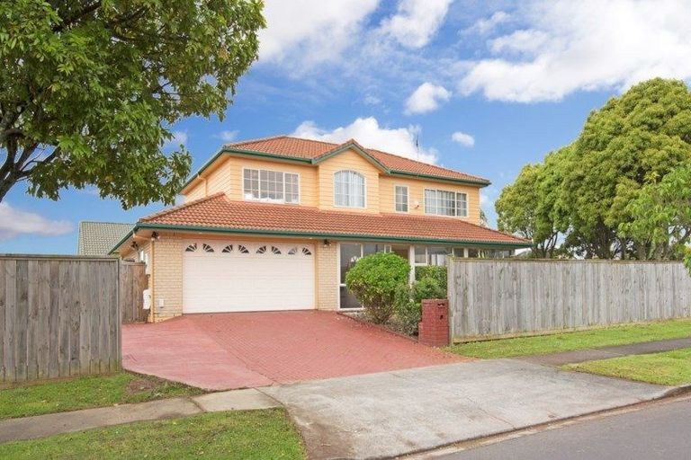 Photo of property in 1 Cantora Avenue, Northpark, Auckland, 2013
