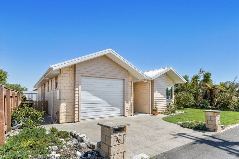 Photo of property in 30 Russell Street, Westport, 7825