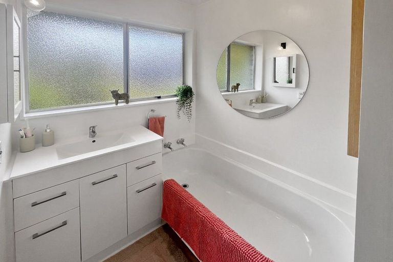 Photo of property in 20 Ruawai Road, Feilding, 4702