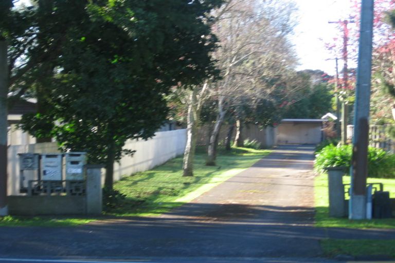 Photo of property in 364 Great South Road, Opaheke, Papakura, 2113