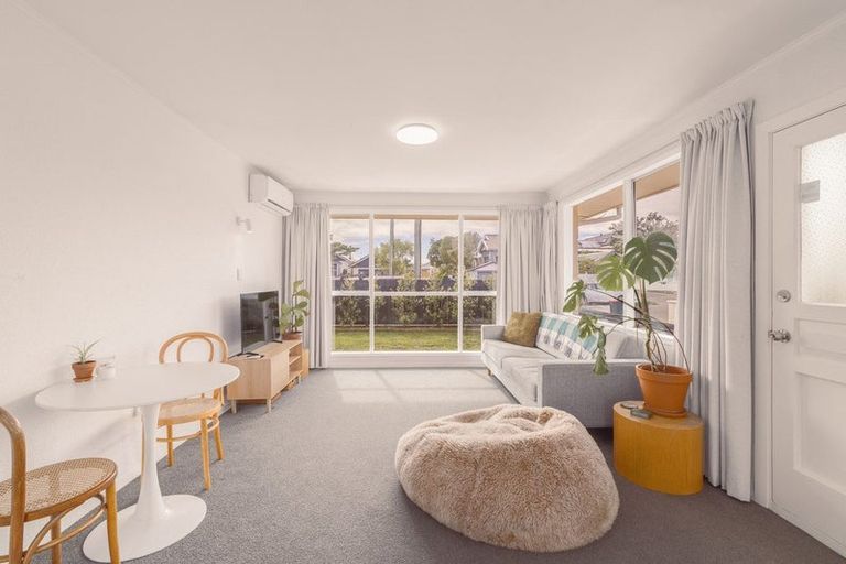 Photo of property in 2/136 Pine Avenue, South New Brighton, Christchurch, 8062