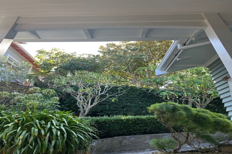 Photo of property in 127 Hataitai Road, Hataitai, Wellington, 6021